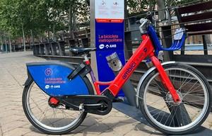 La AMB lanza un abono diario para el servicio de bicicletas AMBici en Sant Boi
