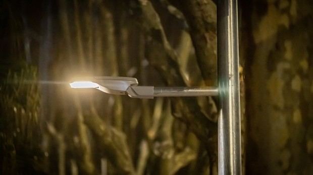 El Prat culmina la renovación del alumbrado en la Avinguda Verge de Montserrat