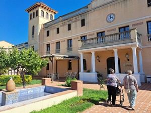 Can Comelles de Esparreguera suma 11 plazas en su residencia asistida