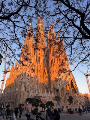 La Sagrada Família, una Biblia de piedra y luz
