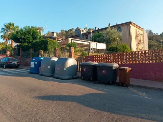Castellví amplía el reciclaje y reorganiza contenedores