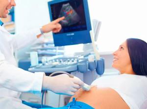 Estudio demuestra que una ecografía al final del embarazo podría salvar a muchos bebés de la UCI