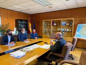 Miguel Comino pide a Madrid actuaciones para mejorar la movilidad del municipio