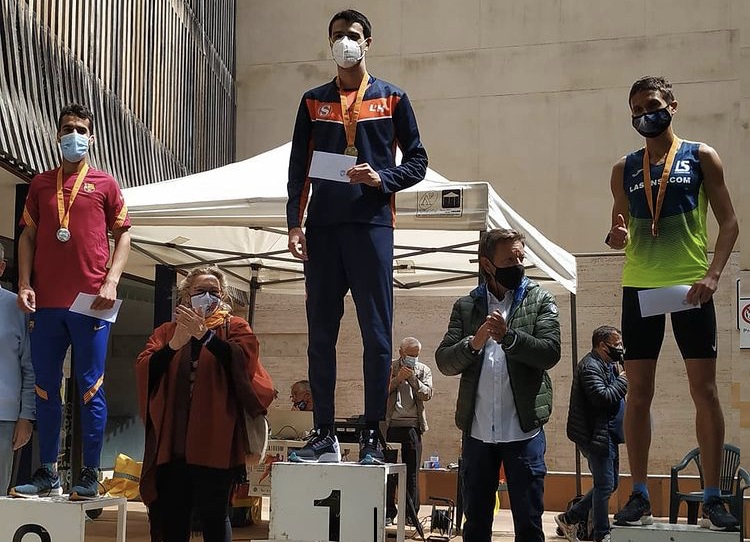 El atleta Miquel Doménech gana el Campeonato de Cataluña de Milla en Ruta
