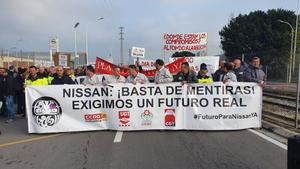 Trabajadores de la Nissan paran la producción para reivindicar la reindustrialización de las plantas