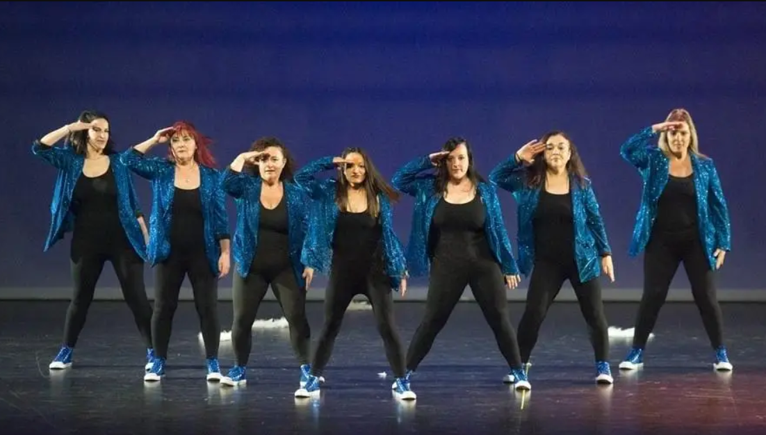 El grupo de competición Supernovas de la escuela de baile Xen Dance Space