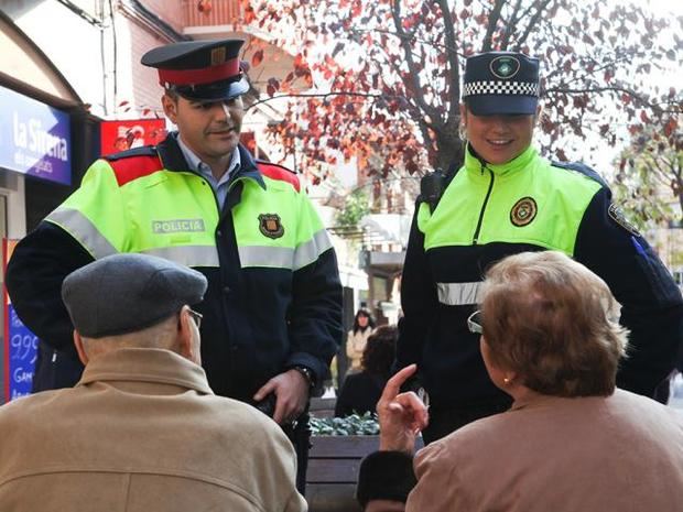 Ingresan en prisión los dos responsables de la oleada de robos en el centro de Viladecans