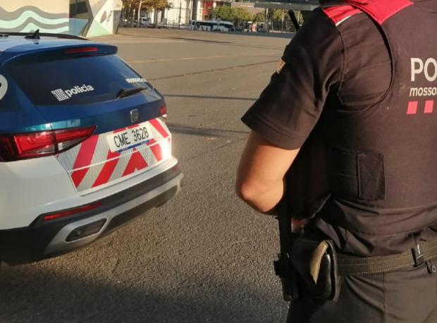 Dos hombres detenidos por robos violentos en locales de L'Hospitalet y Esplugues