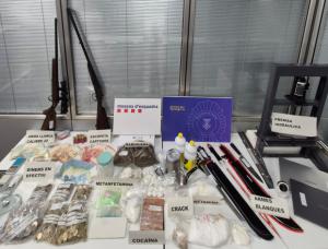 Cae una banda de traficantes de L'Hospitalet: un laboratorio casero y dos narcopisos