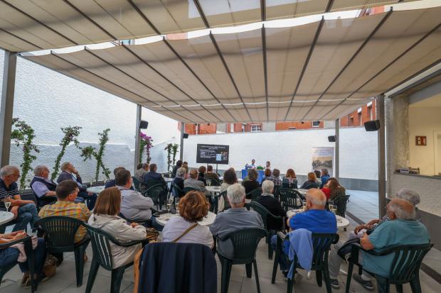 Viladecans hace 50 años: el ciclo de conferencias sobre la ciudad en los años setenta