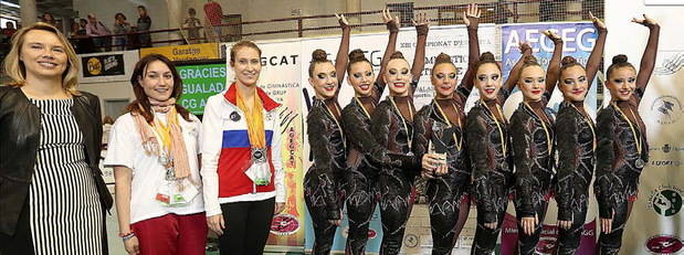 El Club Rítmica Castelldefels, subcampeonas de España