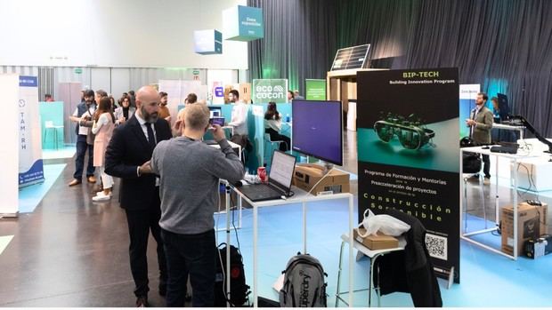 Viladecans lanza la tercera edición de programas para impulsar el talento femenino y la innovación en construcción