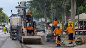 Renovación del asfalto en Viladecans: cortes de tráfico del 31 de marzo al 1 de abril