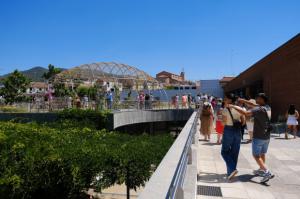 Olesa de Montserrat inaugura la nueva Biblioteca Santa Oliva