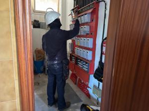 Endesa y la Policía Local cortan 23 enganches ilegales en Viladecans