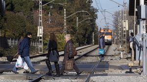 Las estaciones de Renfe de Molins de Rei y Sant Feliu mantendrán el paso peatonal entre andenes