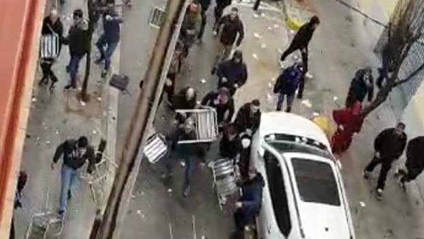 Pelea este sábado antes de empezar el partido en el campo de Cornellà entre Espanyol y Athletic