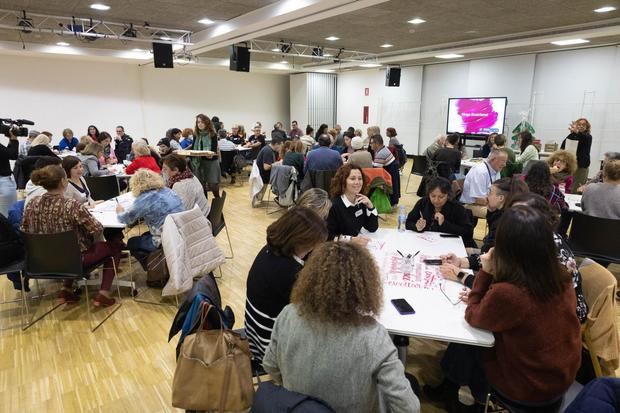 Viladecans toma medidas eficaces para prevenir la soledad entre la ciudadanía