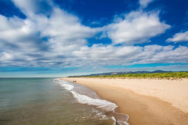 Viladecans presume de playas salvajes.