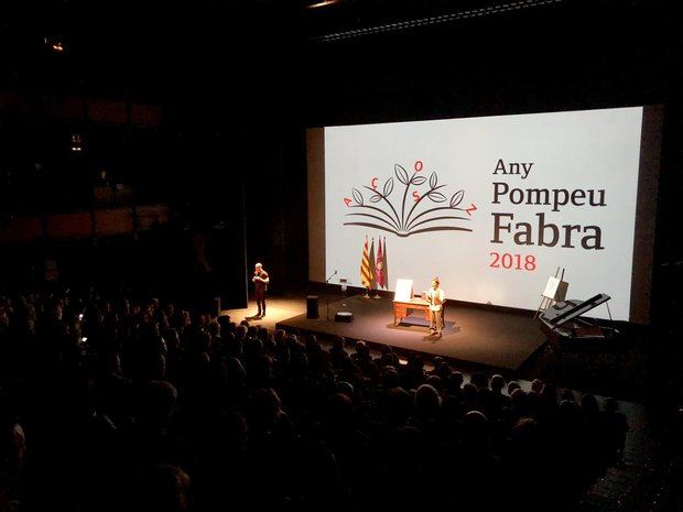 VII Premios Pompeu Fabra en los que ha recibido una mención de reconocimiento especial el Ateneu Santfeliuenc.