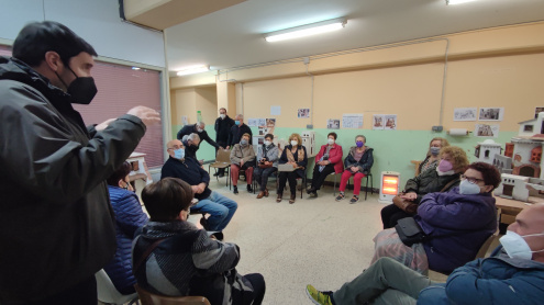 El Prat destina la recaudación del belén de gente mayor a la lucha contra el cáncer infantil