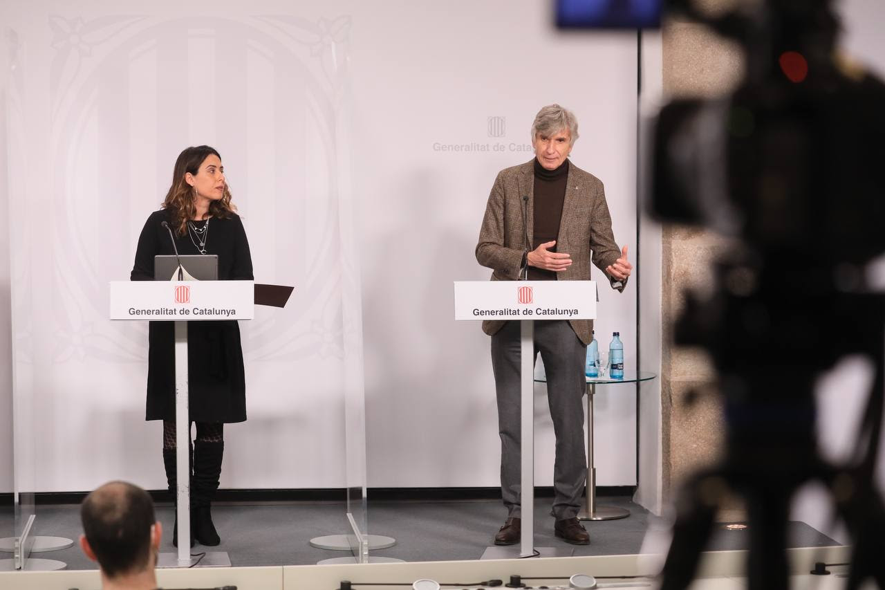 El Govern da un paso atrás con reuniones de máximo 10 personas, el cierre del ocio nocturno y el toque de queda