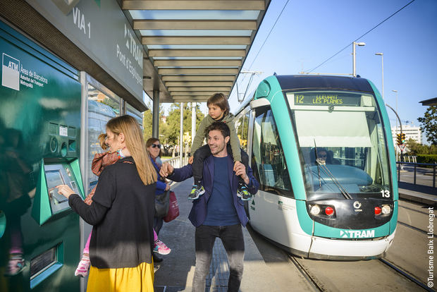Un viaje por los tesoros culturales y naturales del Baix Llobregat. Vuelve la Ruta del TRAM