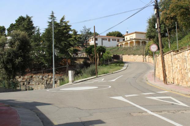 Castellví de Rosanes proyecta renovar la red de agua en cuatro calles de Can Sunyer
