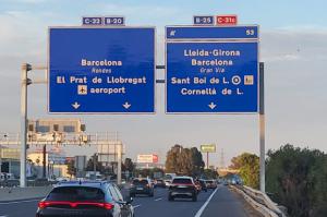 La salida fantasma de la B-25: Sant Boi exige eliminar la señal que anuncia una conexión imposible