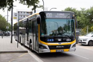 Sant Feliu y Sant Just refuerzan la conexión con Barcelona con la ampliación del bus exprés X30