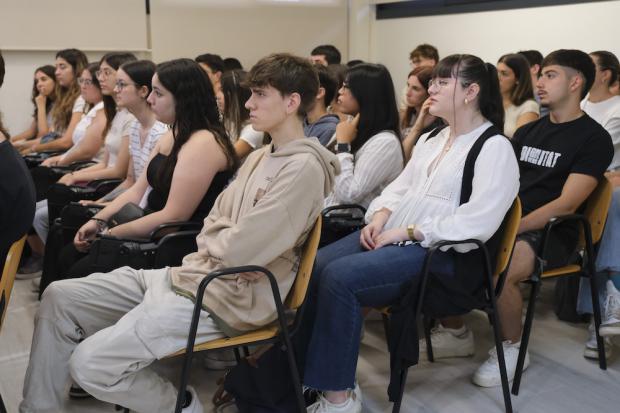 Sant Joan Despí contrata a 40 jóvenes para trabajar en el Ayuntamiento este verano