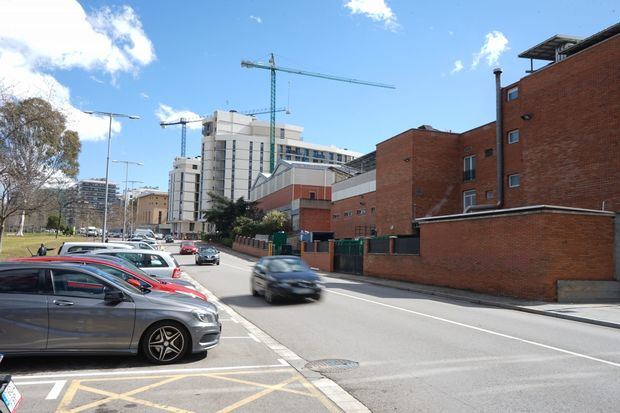 Controles de velocidad en la calle de la Fontsanta para reducir los accidentes de tráfico