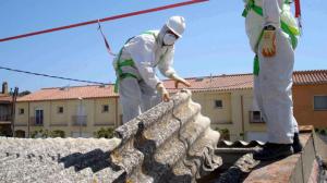 Castelldefels informa de las nuevas ayudas para retirar amianto de edificios en Cataluña