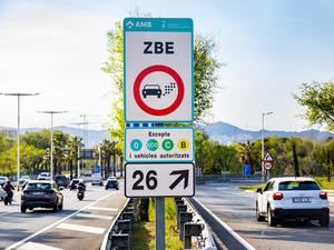 Los transportistas podrán circular por la ZBE si se comprometen a cambiar de vehículo en los próximos 6 meses