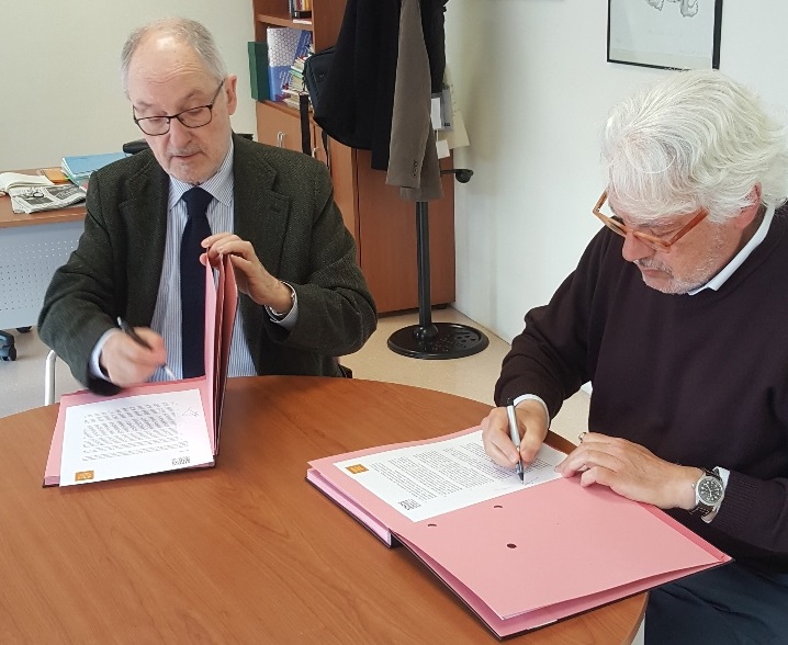 Los Síndics de Cataluña y Cornellà firman un convenio para mejorar la resolución de quejas