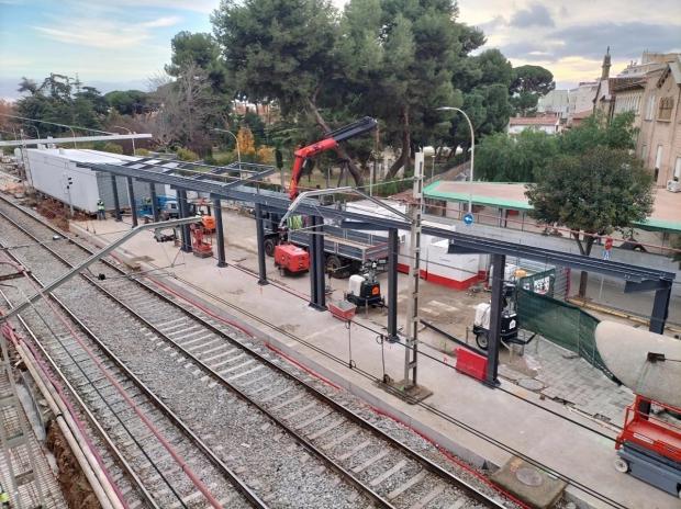 Obras en la estación de tren de Sant Feliu de Llobregat