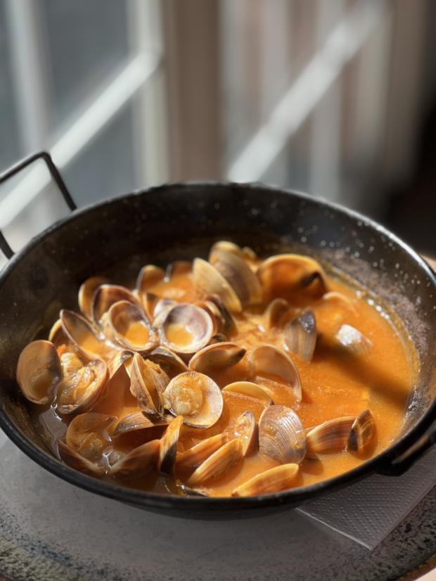 Entre los primeros quince restaurantes que se unieron para compartir y defender esta receta se encuentra el Restaurante Sunset