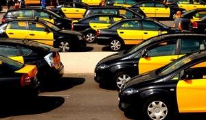 Fomento recibe a las principales asociaciones del Taxi y VTC