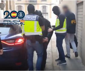 Detenidos tres líderes de una banda criminal trasnacional que buscaba reclutas en L'Hospitalet