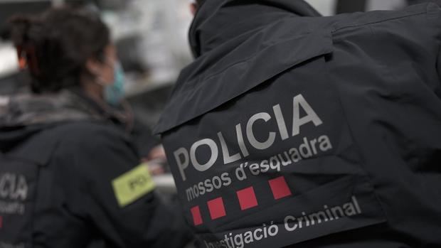 Tres detenidos en una clínica de salud de Esplugues por desviar más de 400.000€ a Andorra y Emiratos