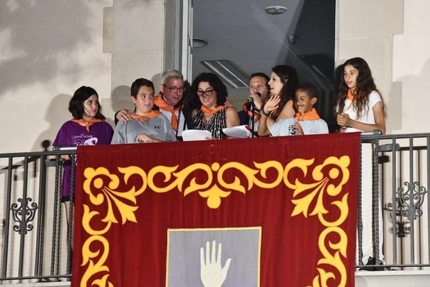 El Pregón de Sant Mateu 2025 rinde homenaje al tejido educativo de Esplugues