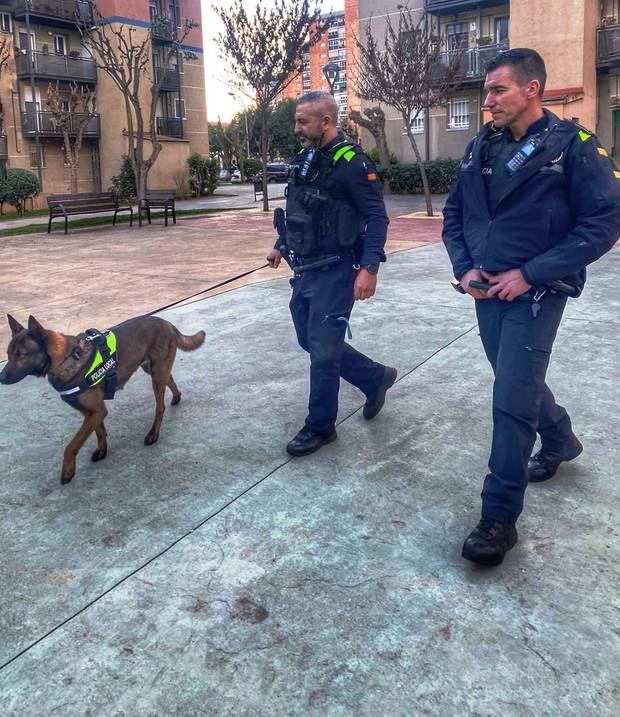 La Policía Local de Martorell estrena la Unidad Canina para reforzar la salud pública