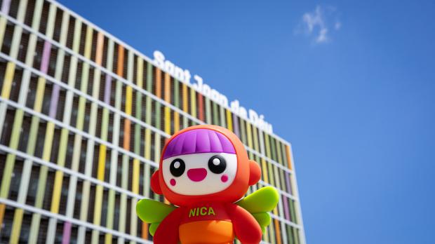 Nica, la muñeca que llevará esperanza a miles de niños con enfermedades raras sin diagnóstico