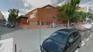 L’Hospitalet elimina los aparcamientos ubicados alrededor de escuelas para garantizar una vuelta al cole segura