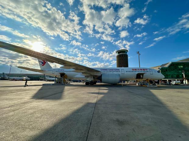 China Eastern inaugura la ruta directa Shanghái–Barcelona con cuatro frecuencias semanales