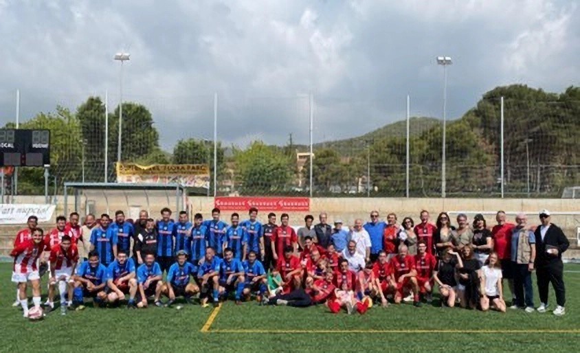 Club de Fútbol Sant Antoni 66, el pasado domingo 4 de junio en la presentación del acuerdo con BAUHAUS