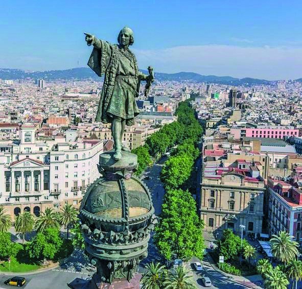 La estatua levantada en el puerto de Barcelona en homenaje a Cristóbal Colón, Que pudo nacer en Sant Boi según investigaciones del historiador Jaume Codina