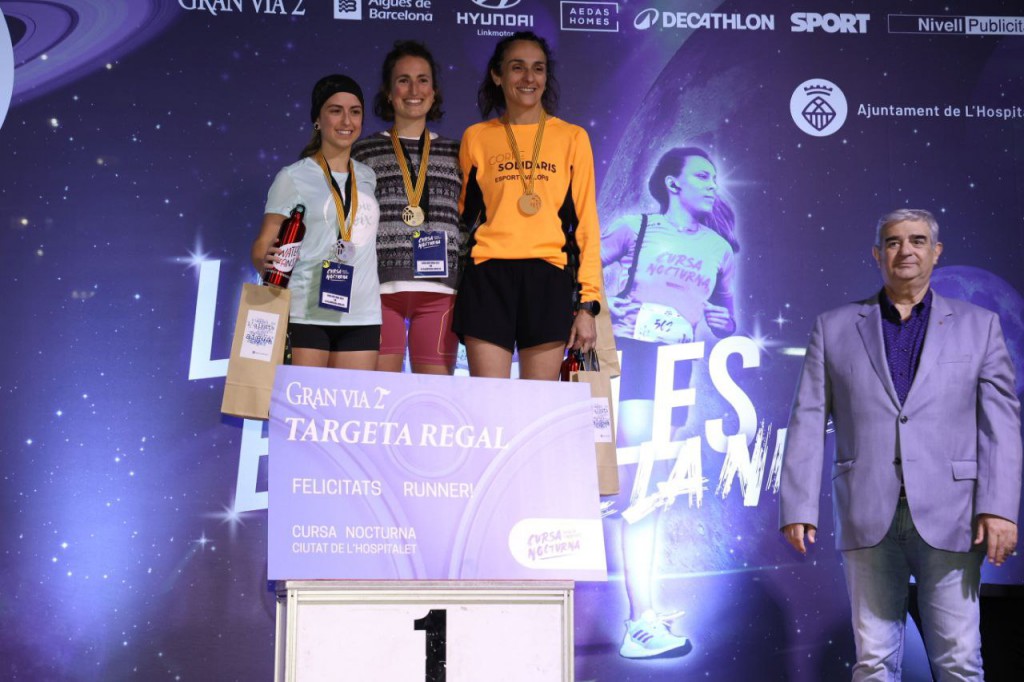 Podio femenino de la prueba 10K