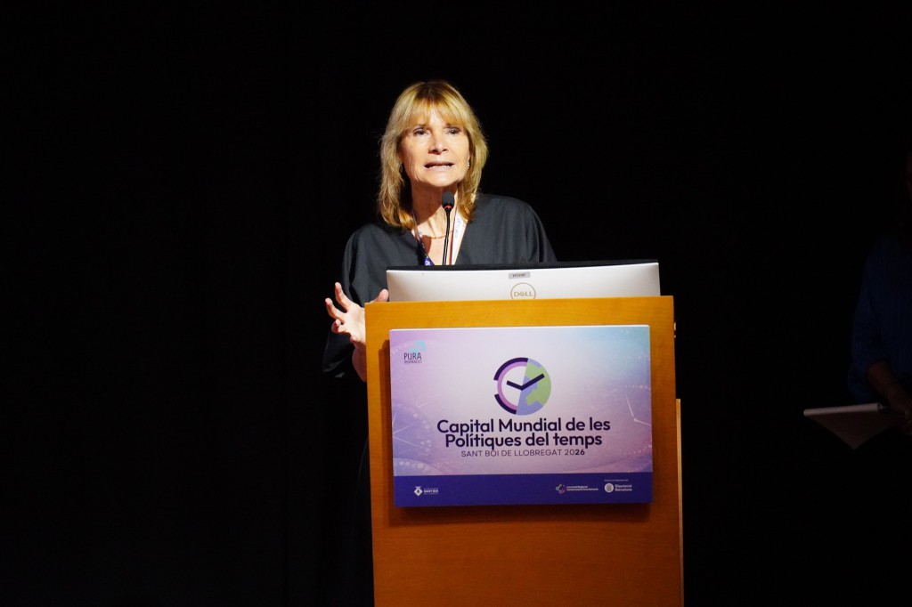 Lluïsa Moret en la inauguración del foro