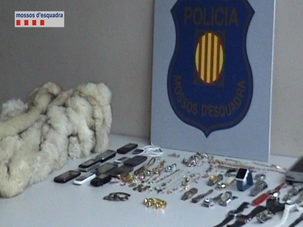 mossos_donesgrans3.jpg